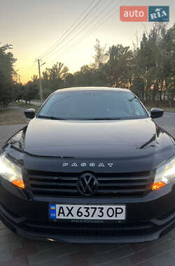 Седан Volkswagen Passat 2013 в Лозовій