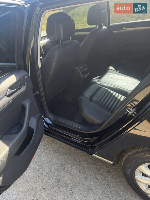 Универсал Volkswagen Passat 2014 в Умани