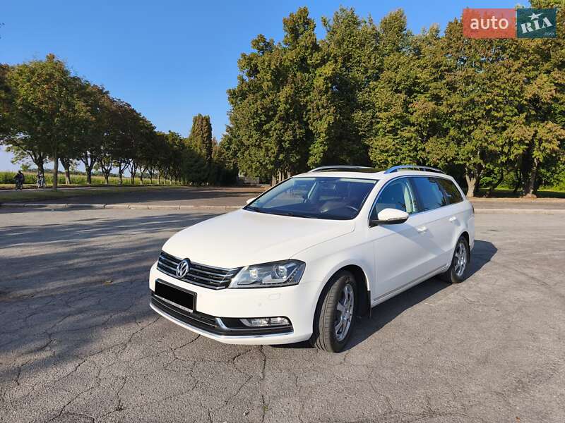 Универсал Volkswagen Passat 2012 в Владимире