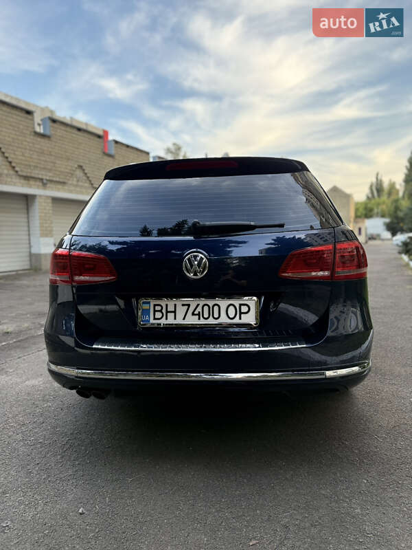 Універсал Volkswagen Passat 2011 в Києві фото 8 Універсал Volkswagen Passat 2011 в Києві