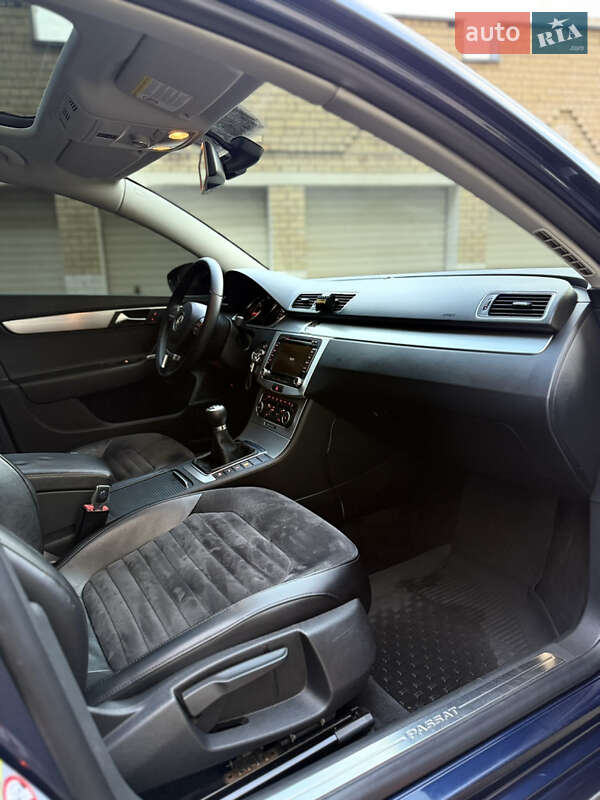 Універсал Volkswagen Passat 2011 в Києві фото 17 Універсал Volkswagen Passat 2011 в Києві