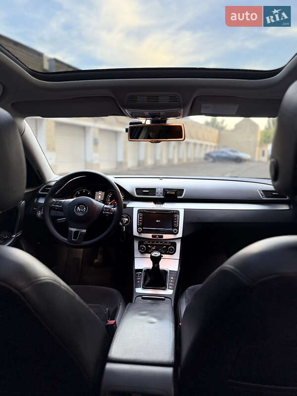 Універсал Volkswagen Passat 2011 в Києві фото 21 Універсал Volkswagen Passat 2011 в Києві