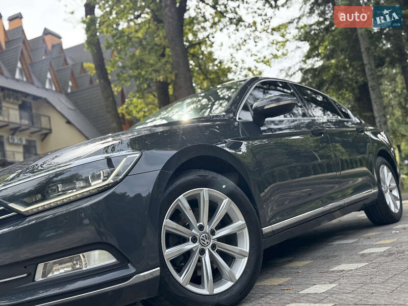 Седан Volkswagen Passat 2017 в Трускавці