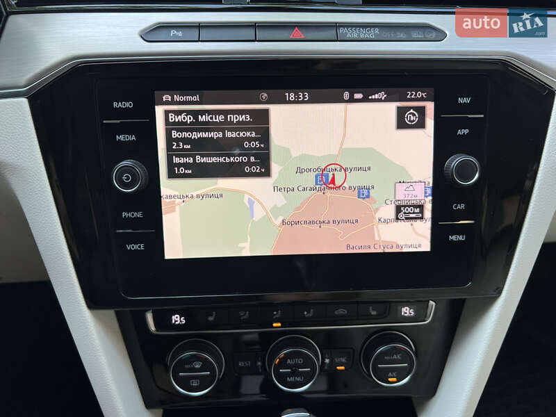 Седан Volkswagen Passat 2017 в Трускавці