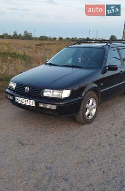 Універсал Volkswagen Passat 1995 в Сумах