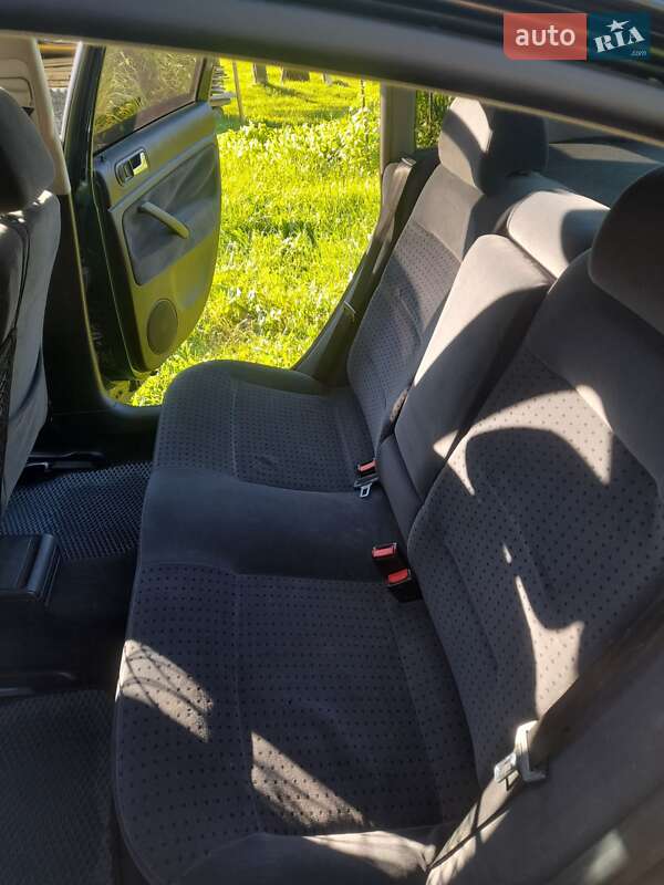 Седан Volkswagen Passat 1998 в Ивано-Франковске фото 5 Седан Volkswagen Passat 1998 в Ивано-Франковске