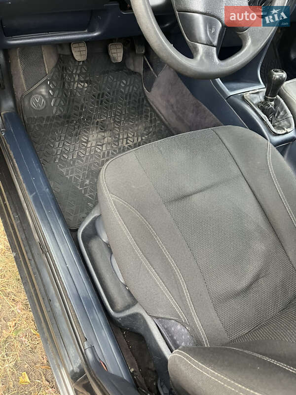 Универсал Volkswagen Passat 1995 в Киеве фото 8 Универсал Volkswagen Passat 1995 в Киеве