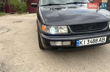 Універсал Volkswagen Passat 1995 в Ірпені