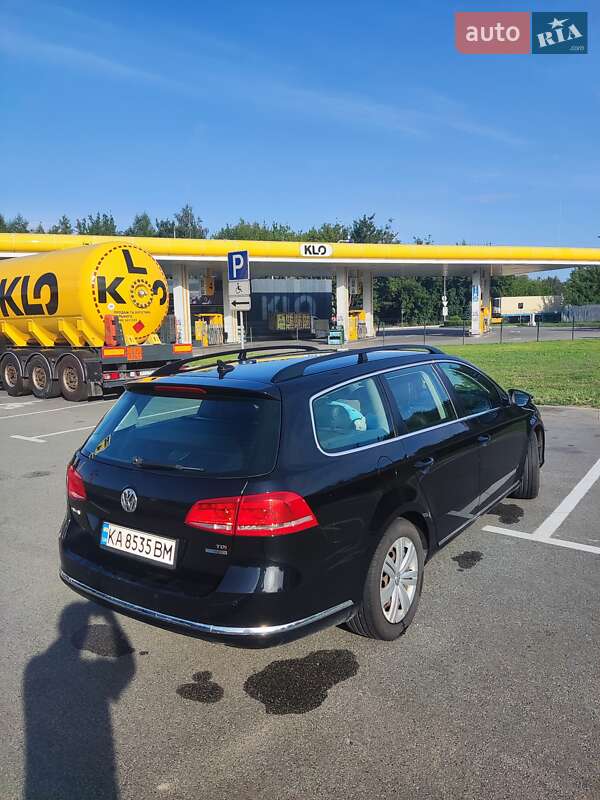 Универсал Volkswagen Passat 2014 в Киеве