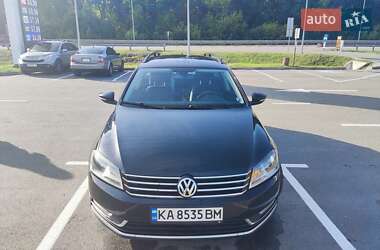 Універсал Volkswagen Passat 2014 в 