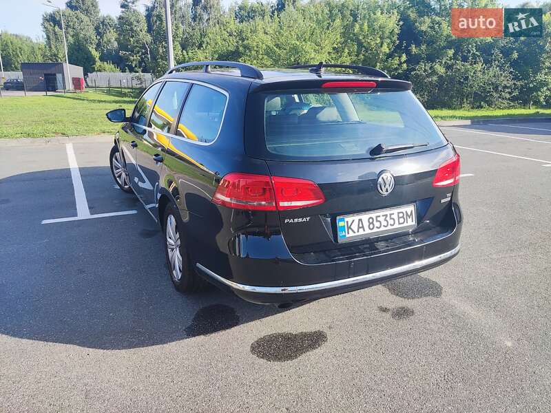 Универсал Volkswagen Passat 2014 в Киеве