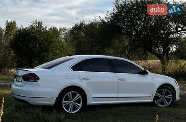 Седан Volkswagen Passat 2013 в 