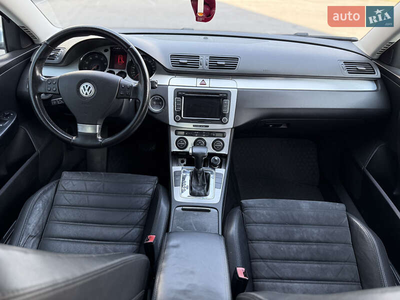Седан Volkswagen Passat 2008 в Днепре