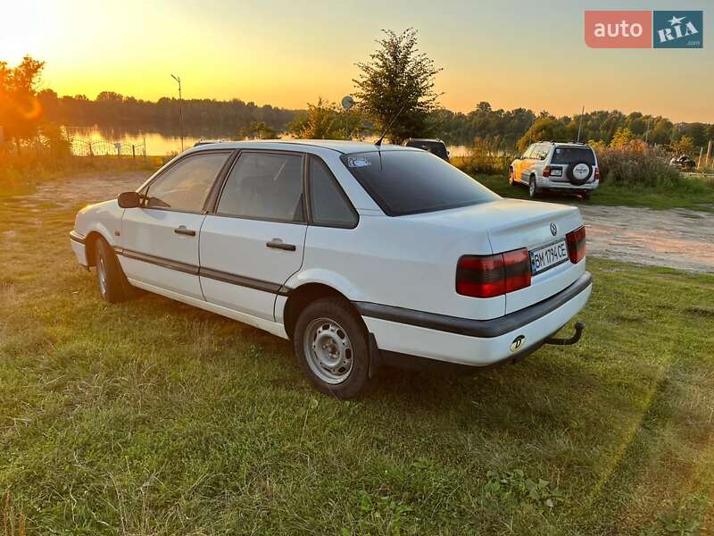 Седан Volkswagen Passat 1995 в Глухове фото 6 Седан Volkswagen Passat 1995 в Глухове