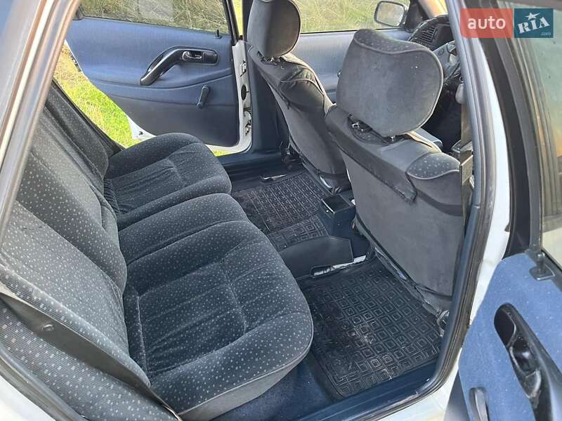 Седан Volkswagen Passat 1995 в Глухове фото 16 Седан Volkswagen Passat 1995 в Глухове