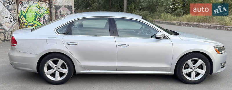 Седан Volkswagen Passat 2015 в Дніпрі