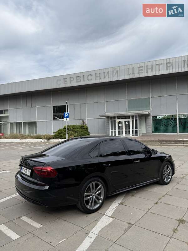 Седан Volkswagen Passat 2016 в Запоріжжі