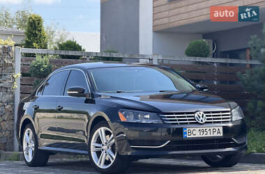 Седан Volkswagen Passat 2014 в Киеве