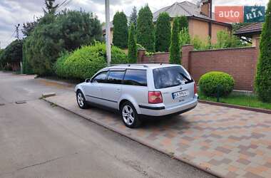Универсал Volkswagen Passat 2003 в 