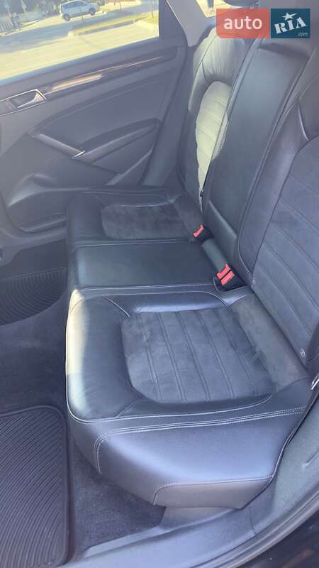 Седан Volkswagen Passat 2016 в Кременчуці