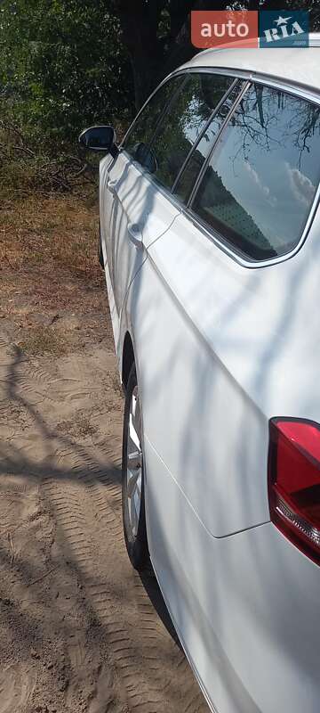 Универсал Volkswagen Passat 2017 в Запорожье фото 21 Универсал Volkswagen Passat 2017 в Запорожье