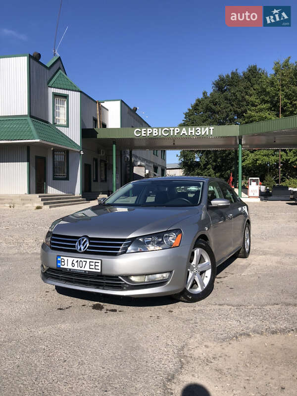 Седан Volkswagen Passat 2013 в Полтаві