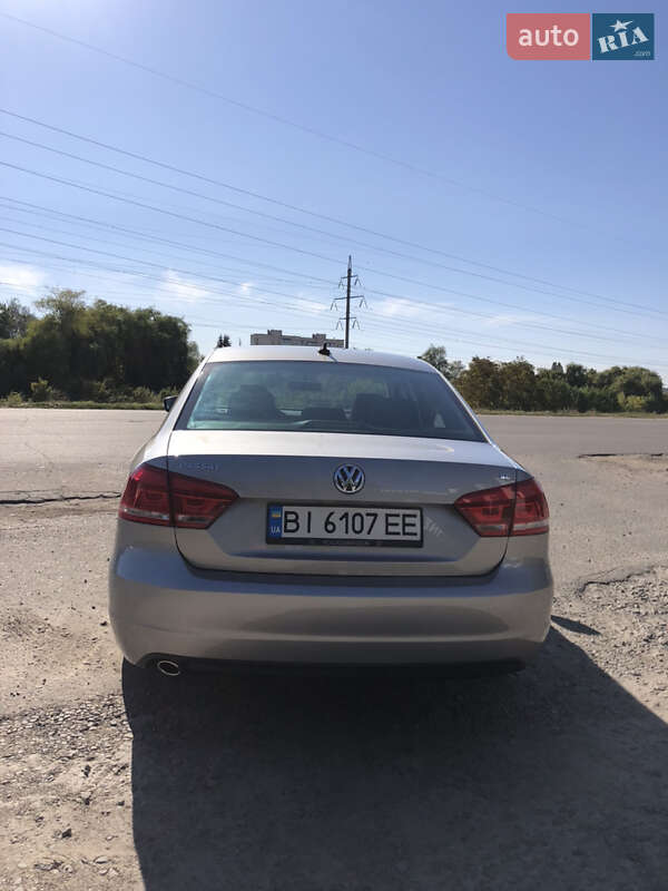 Седан Volkswagen Passat 2013 в Полтаві