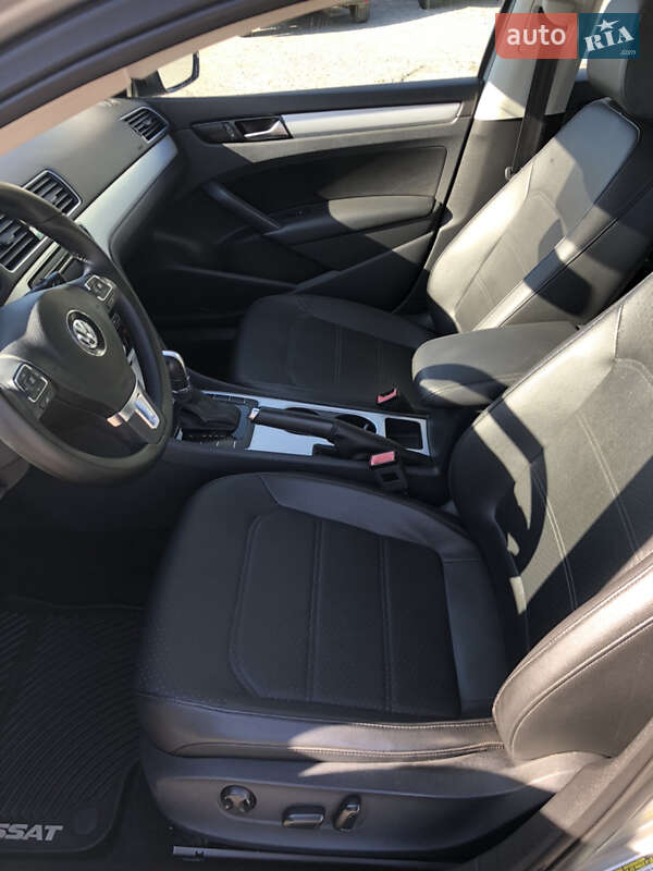 Седан Volkswagen Passat 2013 в Полтаві