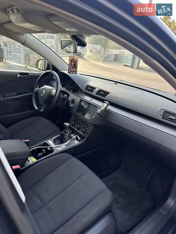 Універсал Volkswagen Passat 2007 в Смілі