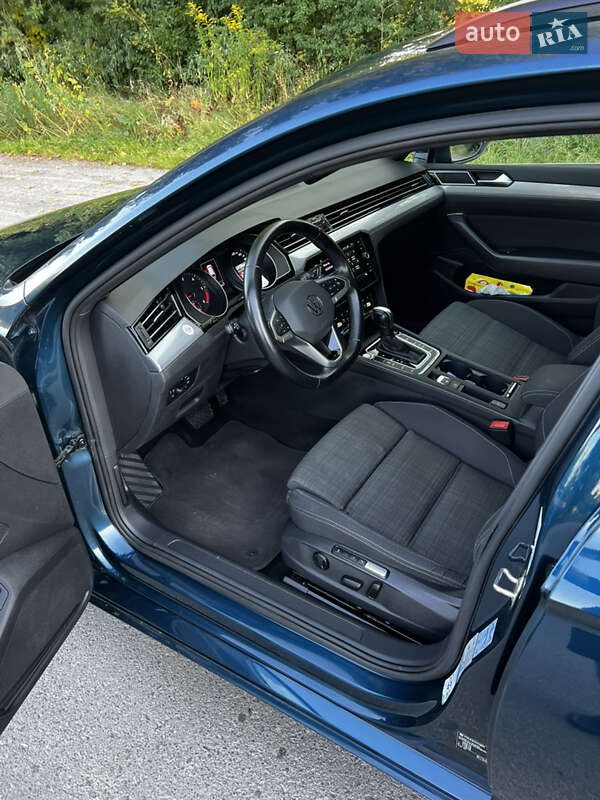 Универсал Volkswagen Passat 2022 в Луцке фото 8 Универсал Volkswagen Passat 2022 в Луцке