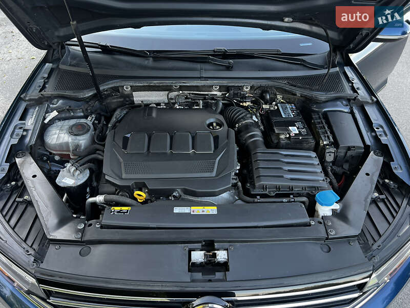 Универсал Volkswagen Passat 2022 в Луцке фото 24 Универсал Volkswagen Passat 2022 в Луцке