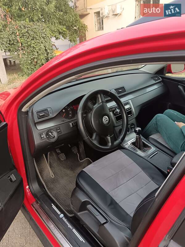 Универсал Volkswagen Passat 2008 в Кривом Озере