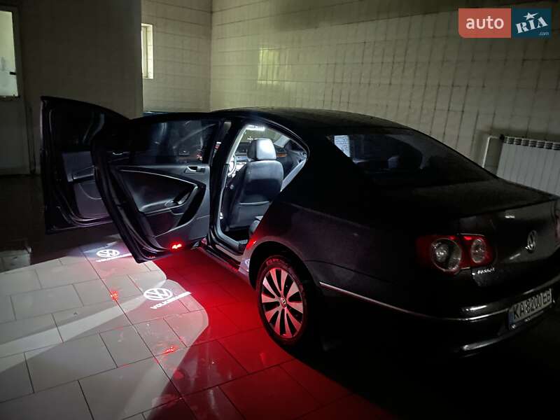 Седан Volkswagen Passat 2010 в Киеве