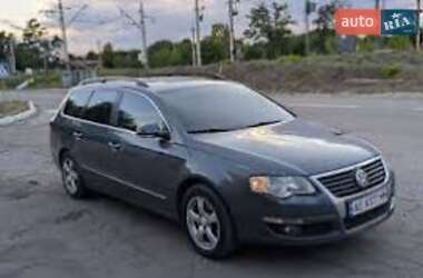 Універсал Volkswagen Passat 2008 в Шепетівці