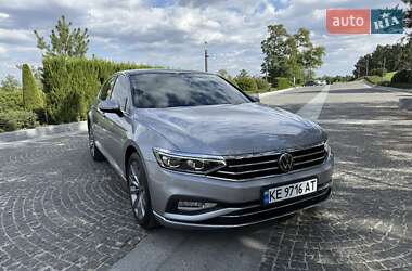 Седан Volkswagen Passat 2020 в 