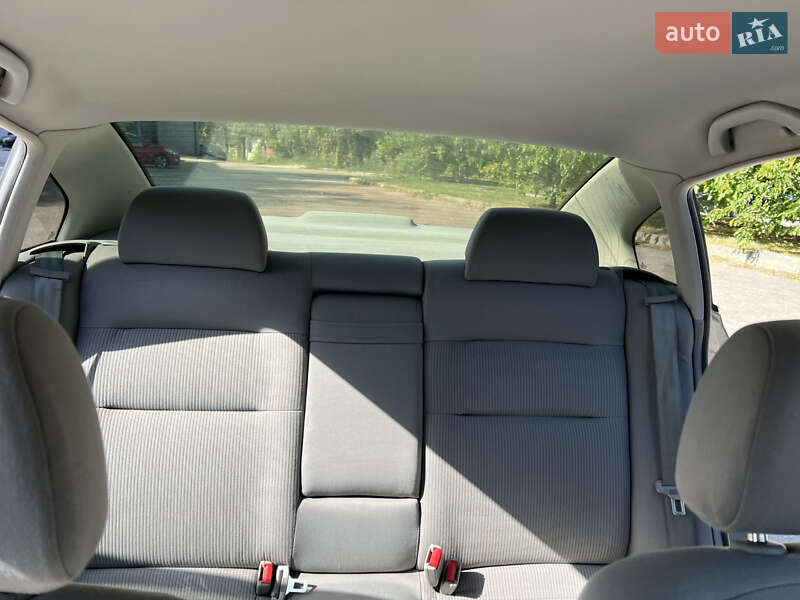 Седан Volkswagen Passat 2001 в Чернігові