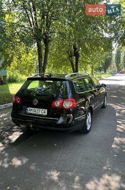 Універсал Volkswagen Passat 2010 в 