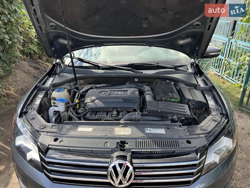 Седан Volkswagen Passat 2014 в Первомайську
