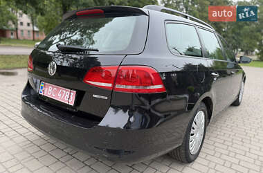 Універсал Volkswagen Passat 2012 в 