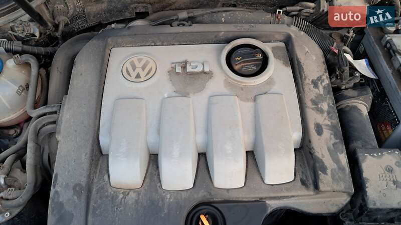 Универсал Volkswagen Passat 2007 в Надворной
