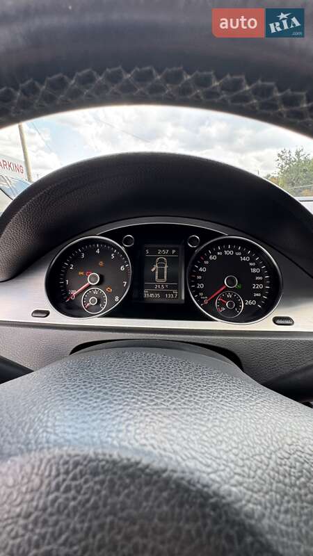 Універсал Volkswagen Passat 2010 в Подільську