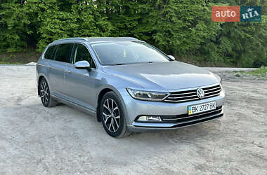 Универсал Volkswagen Passat 2018 в Радивилове