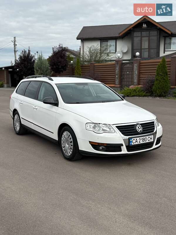 Универсал Volkswagen Passat 2008 в 