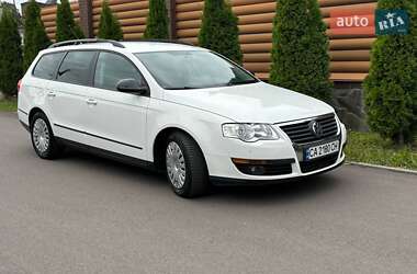 Универсал Volkswagen Passat 2008 в 
