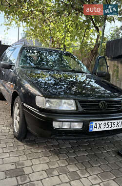 Универсал Volkswagen Passat 1996 в Харькове