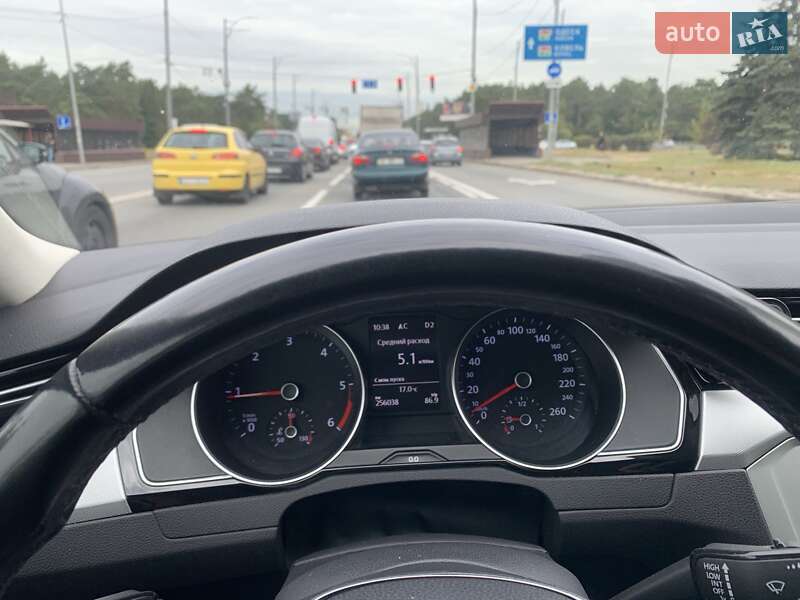 Універсал Volkswagen Passat 2016 в Києві