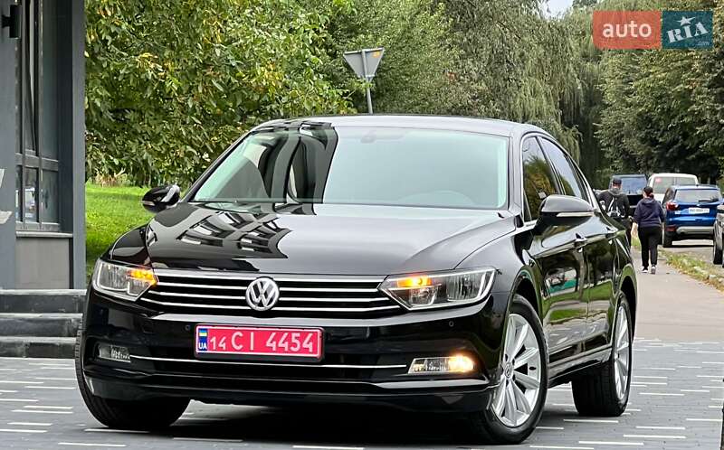 Седан Volkswagen Passat 2019 в Трускавце