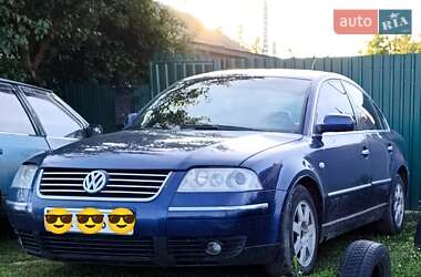 Седан Volkswagen Passat 2002 в Краснокутську