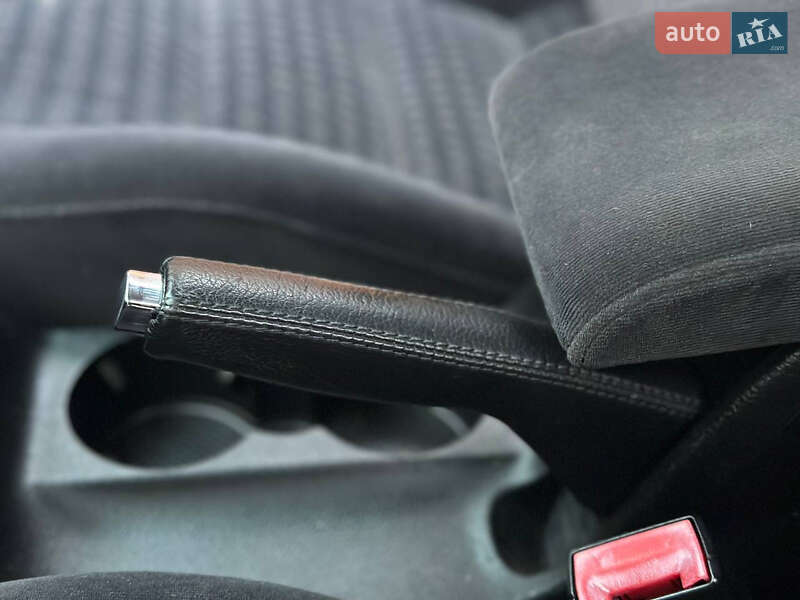 Седан Volkswagen Passat 2003 в Виннице фото 41 Седан Volkswagen Passat 2003 в Виннице