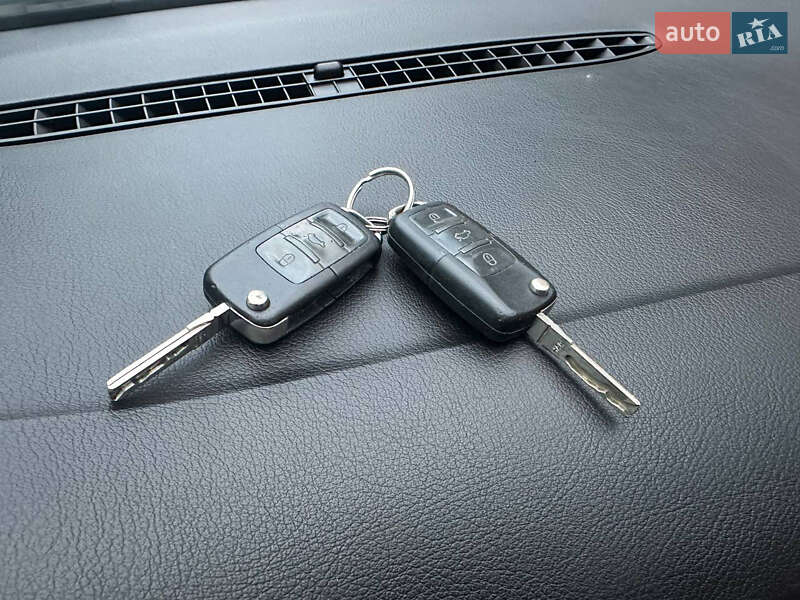 Седан Volkswagen Passat 2003 в Виннице фото 51 Седан Volkswagen Passat 2003 в Виннице